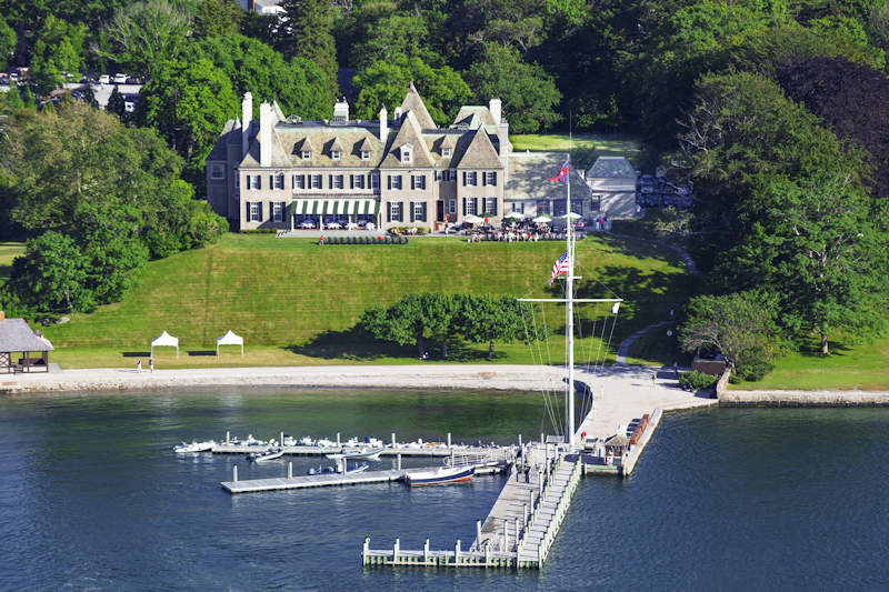 top 10 yacht clubs in the world